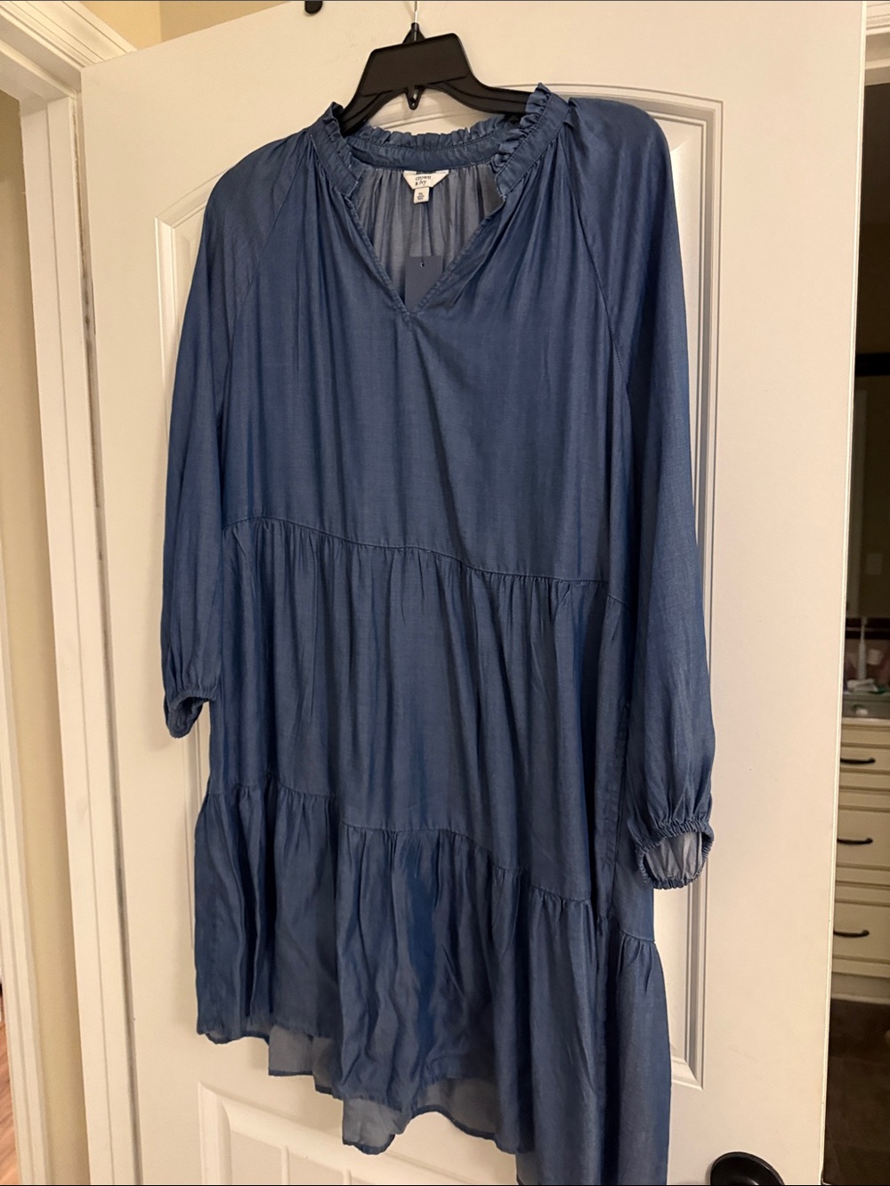 crown & ivy Blue Tiered Ruffle Neck Tunic